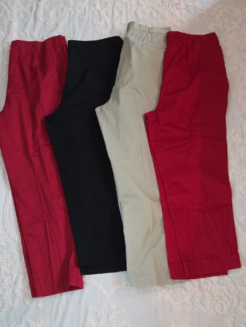 Womens Pants Lot Of 4 Size 16